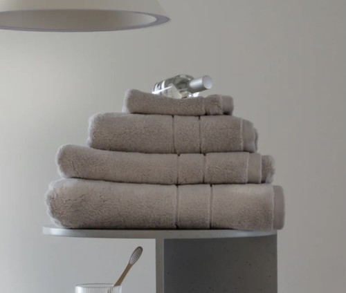 Luxury silver 750gsm 100 - 750gsm, 100%