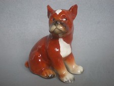 GOEBEL CH569 BOXER DOG SEATED
