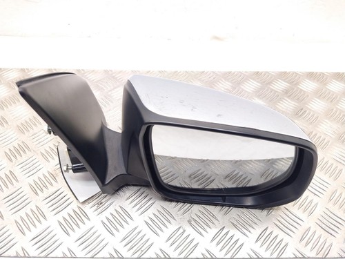 Isuzu max door mirror - isuzu,