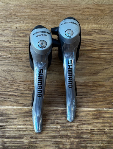 Shimano speed r500 sti - 8-speed,