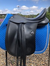 Bates dressage saddle Black