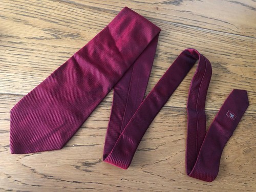 Burberry red burgundy tie - red, blue