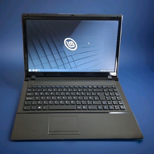 Laptop 8gb ram 240gb - ​rm,