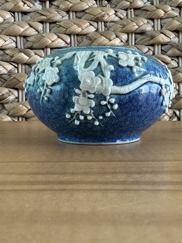Antique vtg chinese - robins, egg