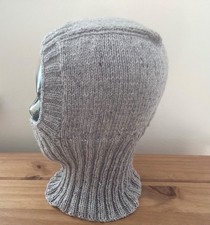 A man's or woman's hand knitted lightweight balaclava, M, new.