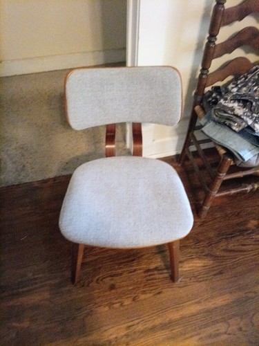 Reproduction eames chair in - reproduction,