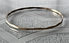 Vintage 9ct Gold Hexagonal Bangle Unisex very large  - solid Hallmarked 11.5 gr