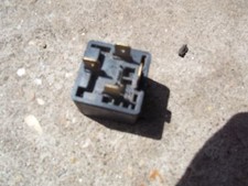 Yamaha ew50 starter relay (bike breakin)