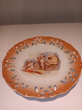 GERMAN VICTORIAN RIBBON PLATE DEPICTING CHERUBS