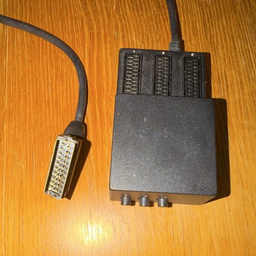 Way scart switch box - scart,