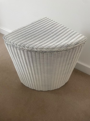 Vintage lloyd loom corner - lloyd,