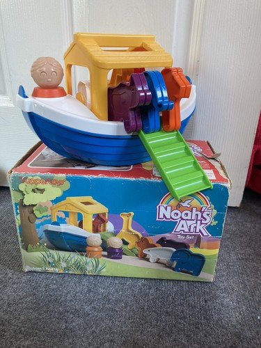 Tupperware tuppertoys noah - tupperware,