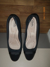 BN/NO BOX CLARKS ULITMATE