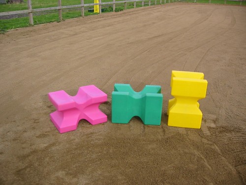 Showjump equine plastic - showjump, x