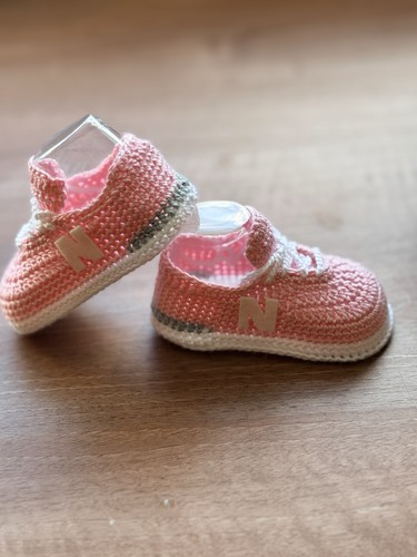 Crocheted babies booties - babies, ￼