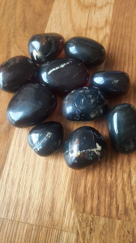 Red amber tumbled polished - tumbled,