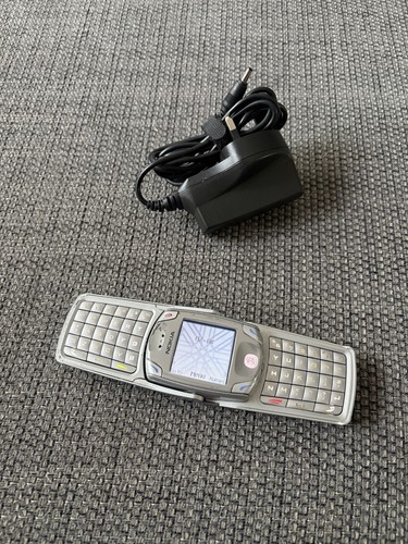 Nokia 6822a qwerty - nokia,