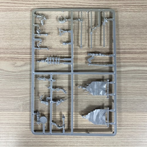 Night goblin mob sprue - goblin,