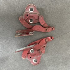 Citroen Saxo Peugeot 106 Bonnet Hinge Red Pair Left Right NS OS