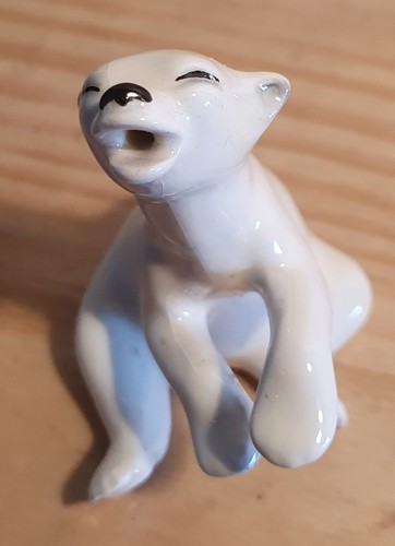 Polar bear porclain - porclain, by