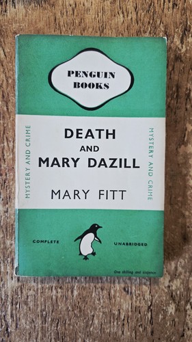 Vintage green penguin books - green,