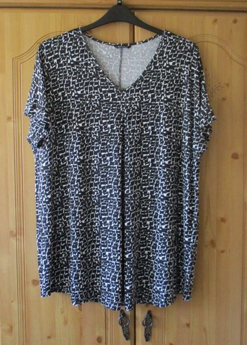 Ladies black white print - black, top