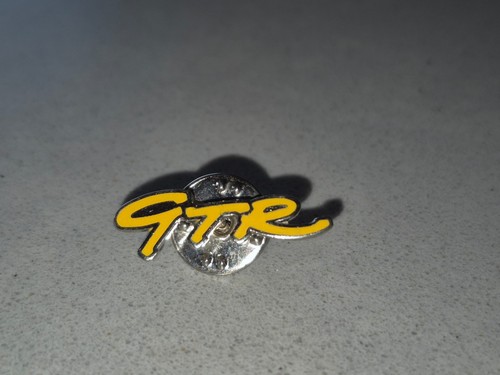 Mclaren yellow gtr road car - yellow,