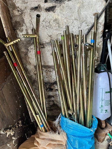 Trigano trailer tent poles