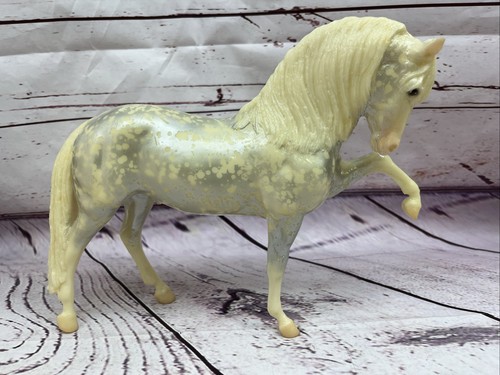 Breyer horse grane - horse,