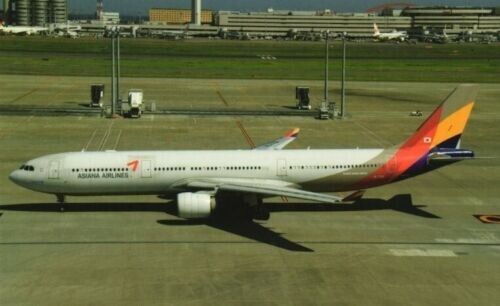 Asiana airlines airbus - asiana,