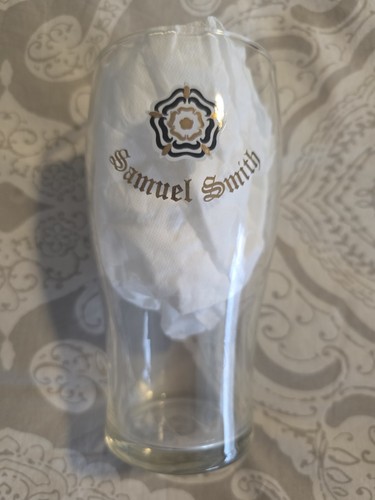 Samuel smith gold tulip pub - gold,