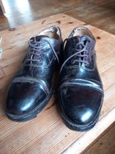 British Army Officers  Hob Nailed Shoes Size 8L
