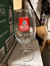 Madri Excepcional Pint Glasses