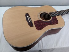 GUILD D40E Electric Acoustic Guitar