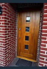 OAK DOOR IN FRAME FRONT HARDWOOD TIMBER WOODEN VENEER EXTERNAL EXTERIOR USED