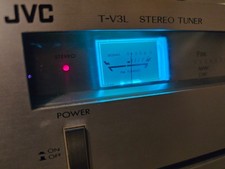 JVC T-V3L Stereo Tuner FM / MW / LW .. Hifi Seperate / one bulb need fixing