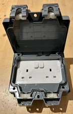 Outdoor Socket Schneider 13A