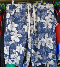 MARKS & SPENCER NORTH COAST NAVY FLORAL PATTERN SWIMMING SHORTS TRUNKS LARGE