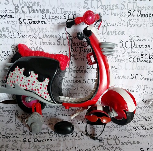 Monster high ghoulia yelps red - monster,