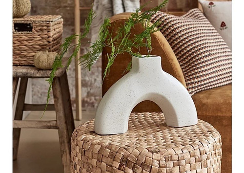 New boxed white arch - new,