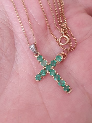 Natural green emerald - emerald, and