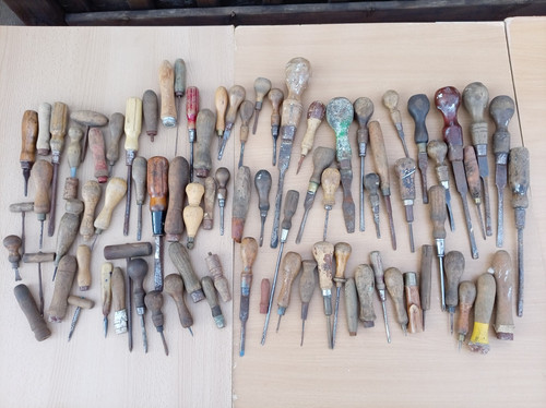 Vintage screwdrivers carpenter - vintage,