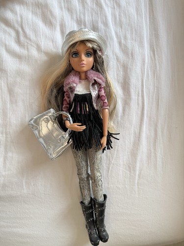 Moxie teens melrose doll - melrose,
