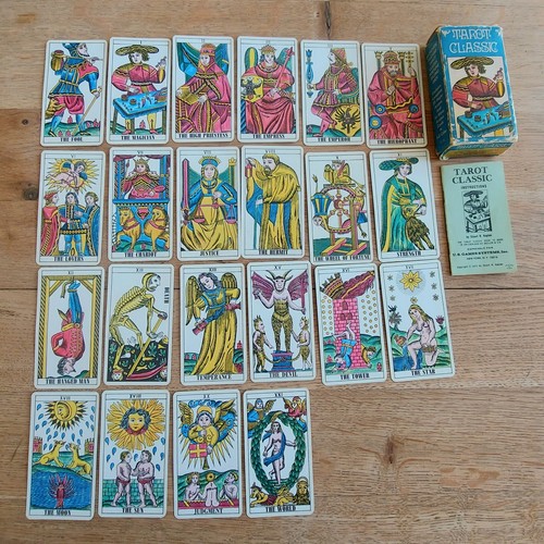 Vintage 1971 tarot classic - vintage,