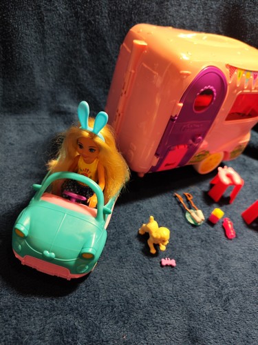 Barbie club chelsea camper - barbie,