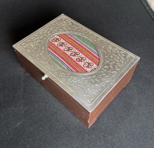 Vintage wooden sewing - wooden,
