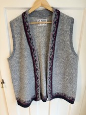 FLOSS Icelandic Wool Knit Vest