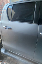 TOYOTA HILUX INVINCIBLE 2022