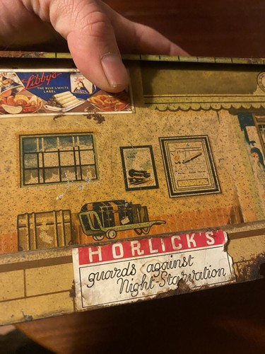 Hornby vintage train station