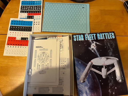 Star fleet battles - star,